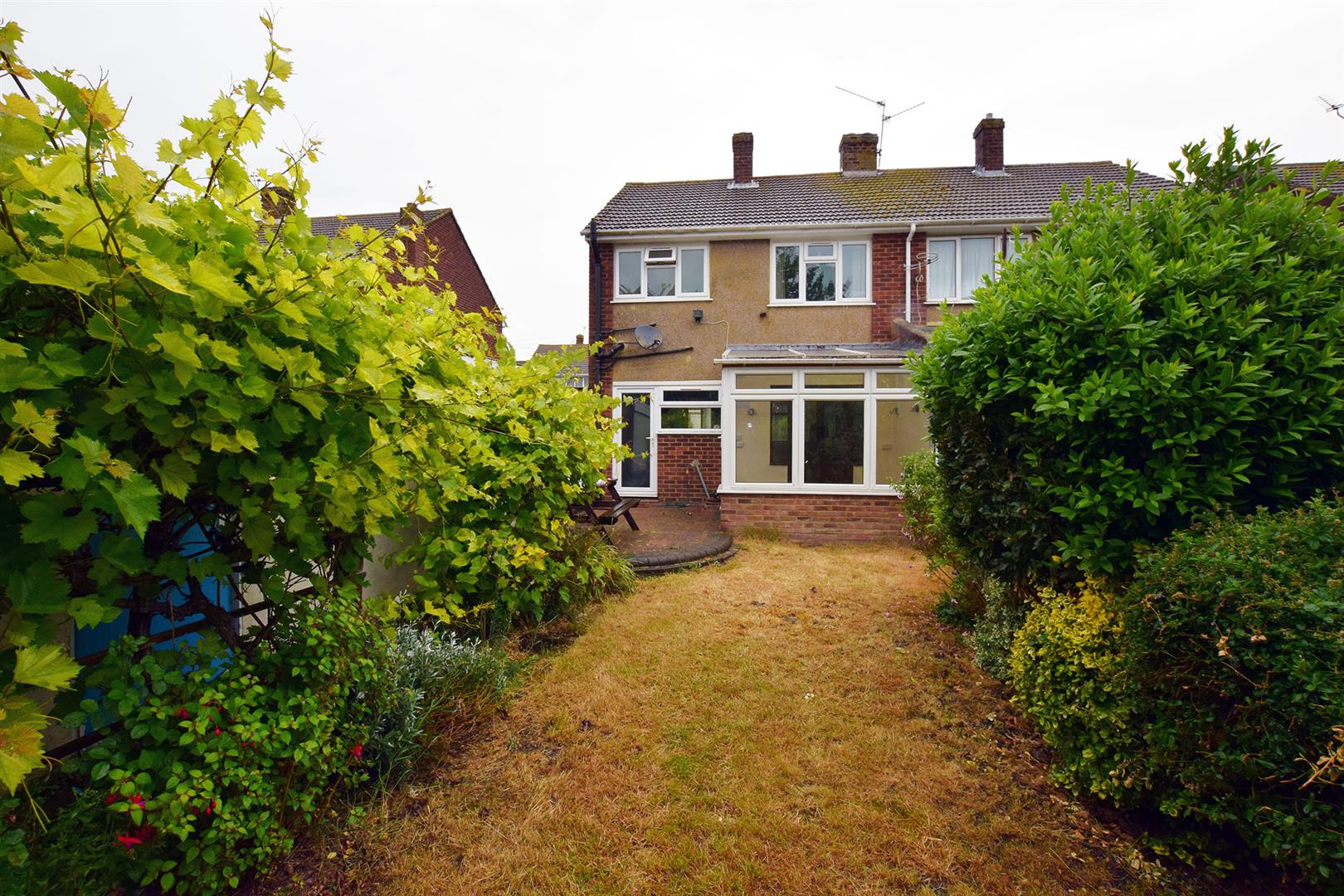 Millcroft Road, Cliffe, Rochester Harrisons Residential Rainham